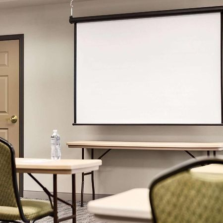 Country Inn & Suites By Radisson, St Cloud East, Mn Saint Cloud Eksteriør billede