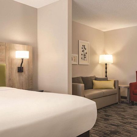 Country Inn & Suites By Radisson, St Cloud East, Mn Saint Cloud Eksteriør billede