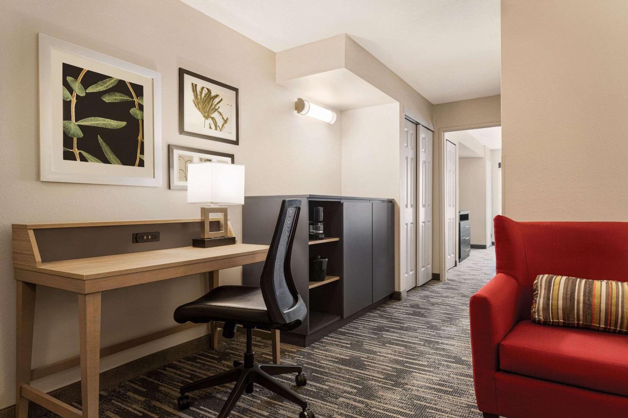 Country Inn & Suites By Radisson, St Cloud East, Mn Saint Cloud Eksteriør billede