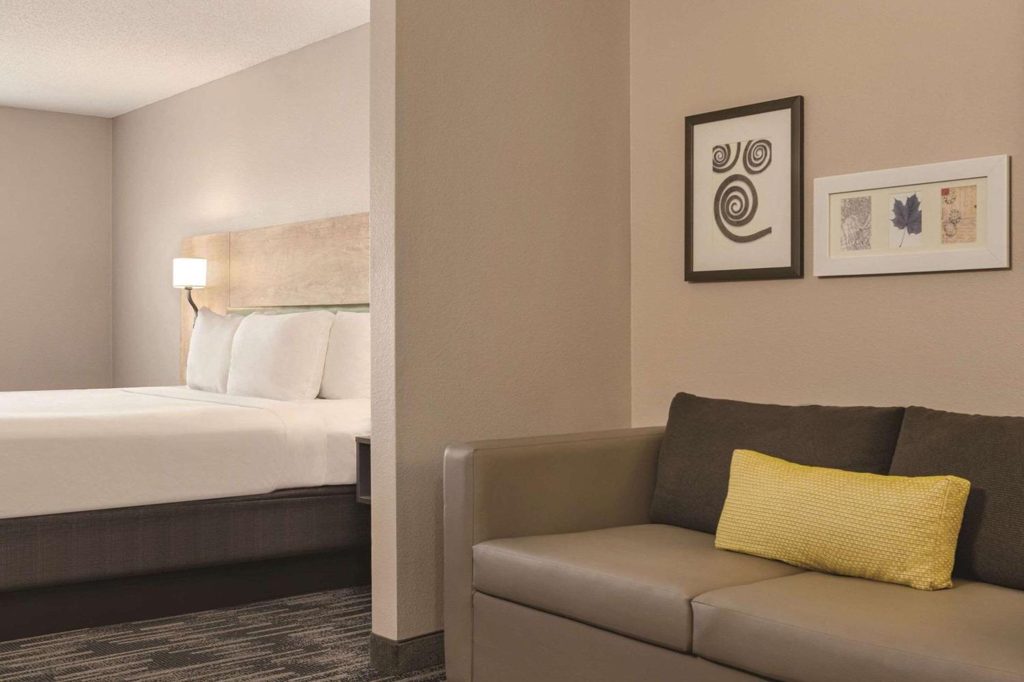 Country Inn & Suites By Radisson, St Cloud East, Mn Saint Cloud Eksteriør billede